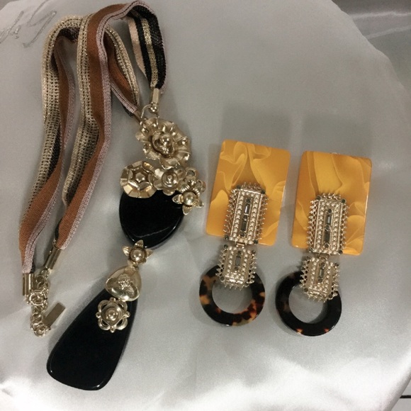 Missoni Jewelry - Misssoni necklace and earrings set